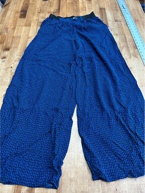 Xhilaration Blue and Black Wide Leg Pants Medium